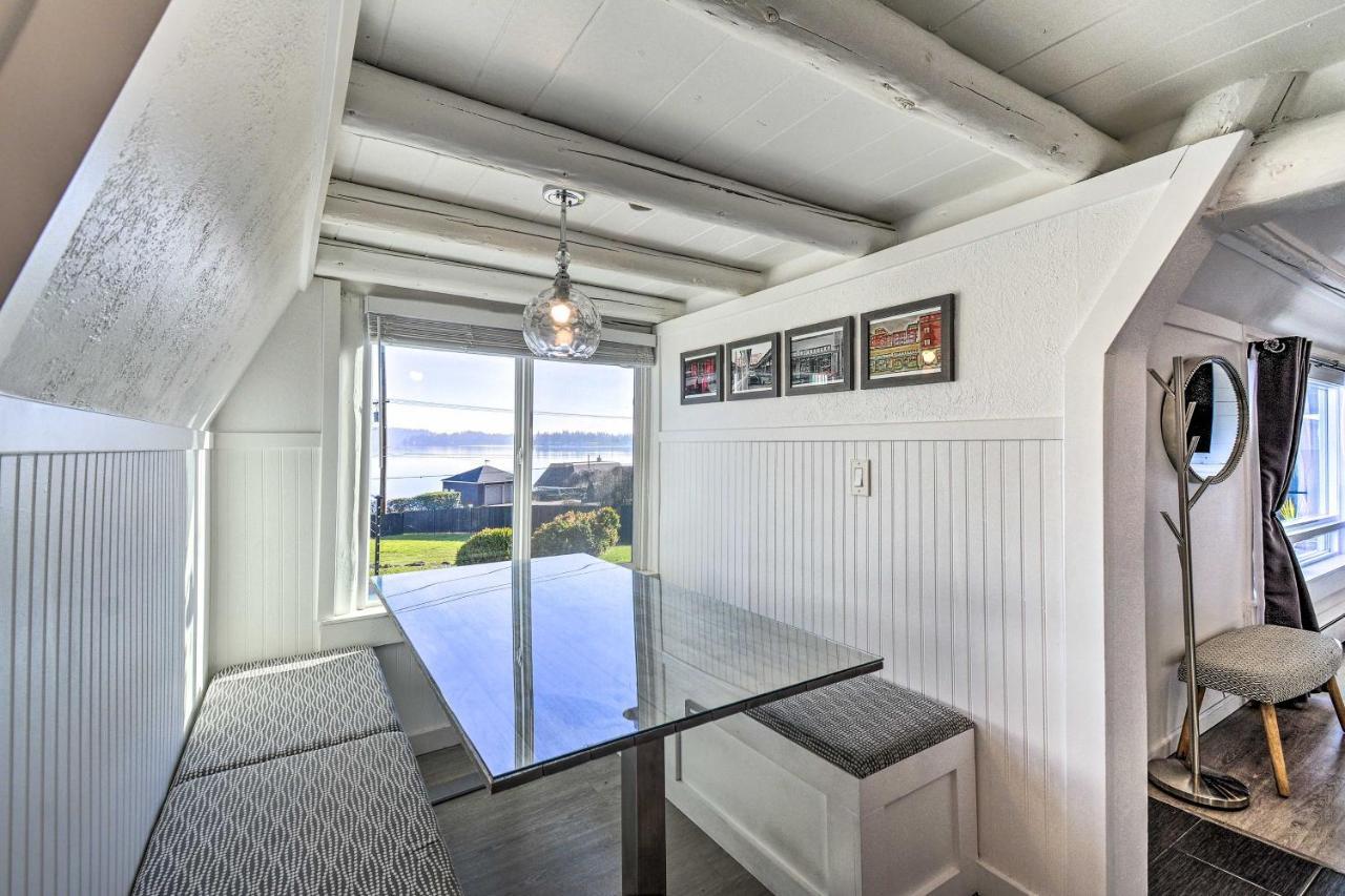 Puget Sound Cabin With Hot Tub And Water Views! เบรเมอร์ตัน ภายนอก รูปภาพ